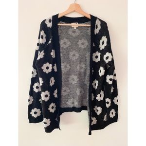 PacSun Sweaters - Black and White Daisy Print Cardigan PacSun Sweaters - Black and White Daisy Print Cardigan